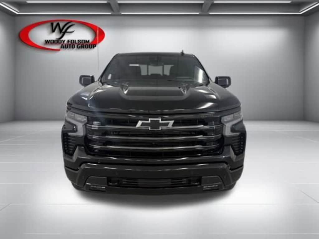 New 2026 Chevrolet Silverado 1500 High Country Truck