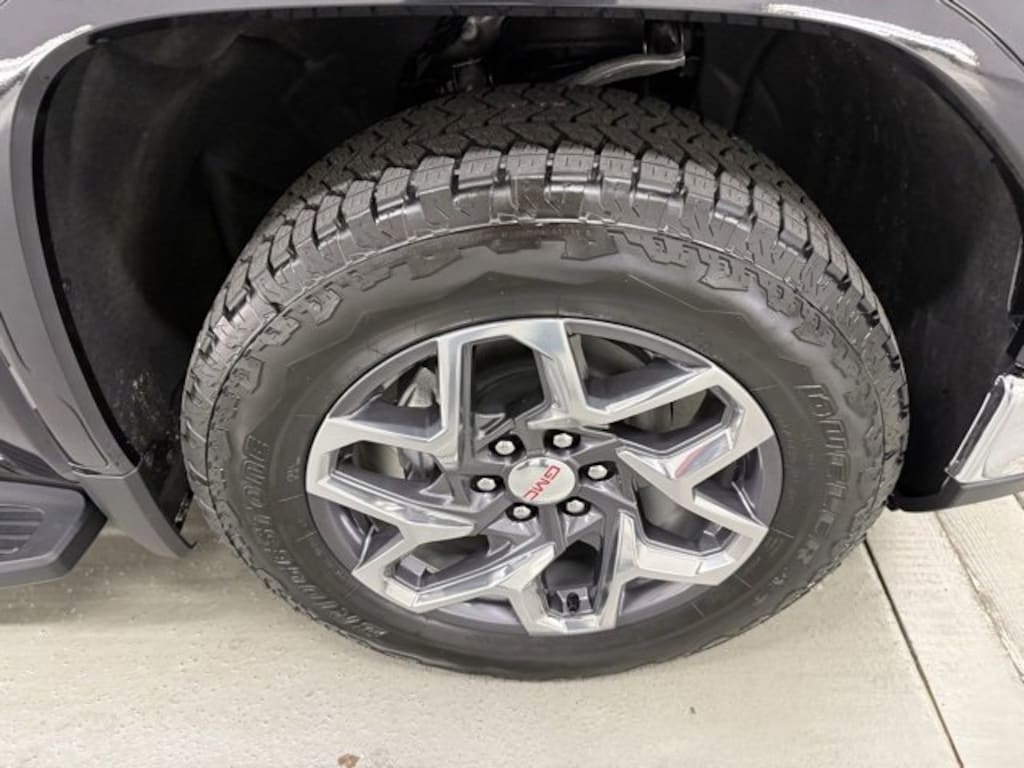 New 2026 GMC Sierra 1500 SLT Truck