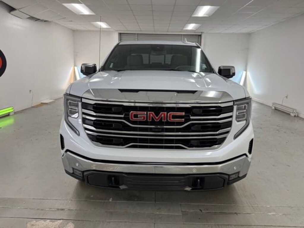 New 2026 GMC Sierra 1500 SLT Truck