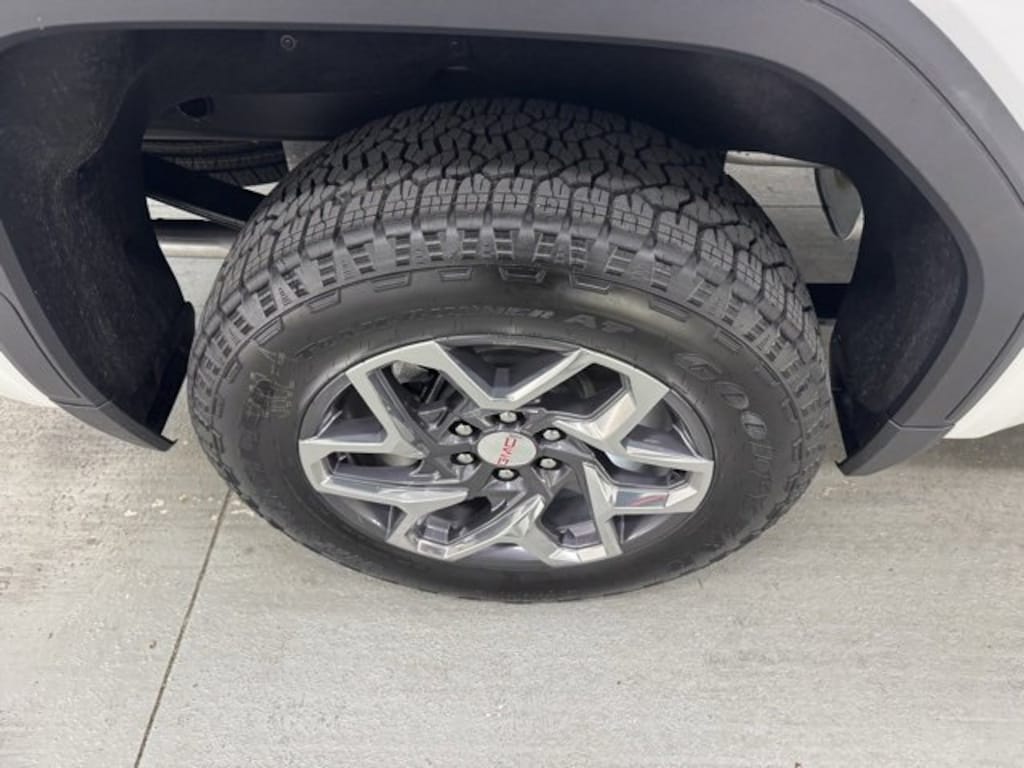 New 2026 GMC Sierra 1500 SLT Truck