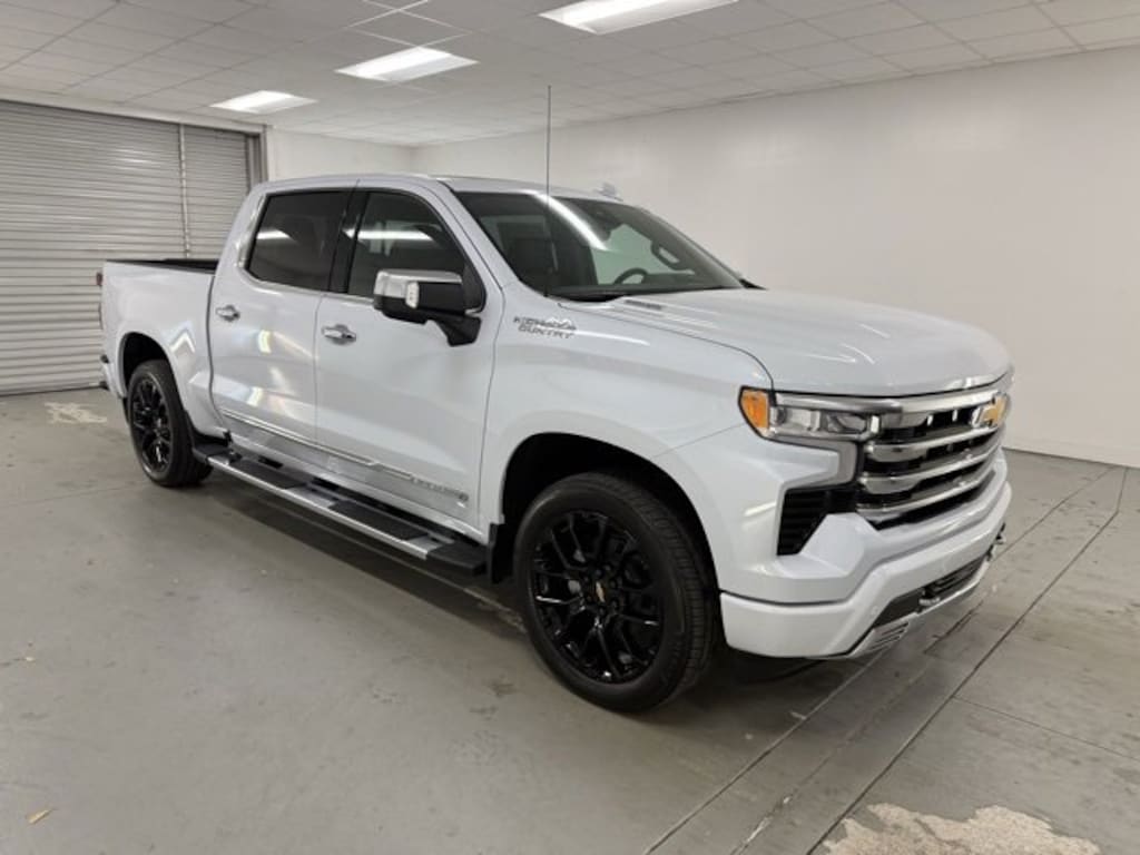 New 2026 Chevrolet Silverado 1500 High Country Truck
