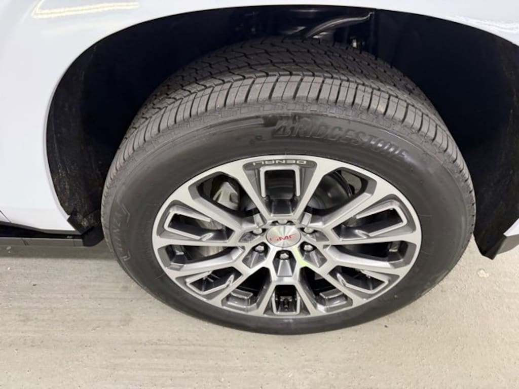 New 2026 GMC Yukon XL Denali SUV