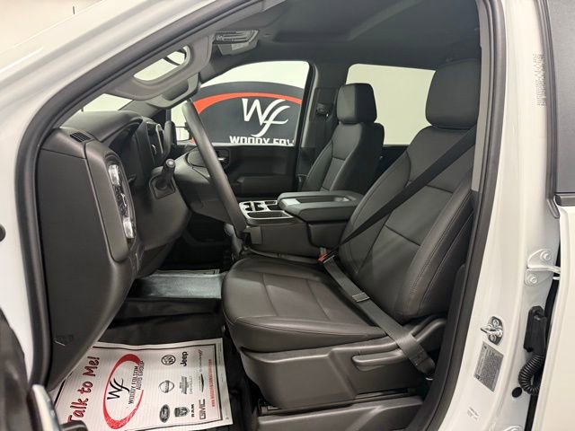 2025 GMC Sierra 3500HD Pro - Photo 10