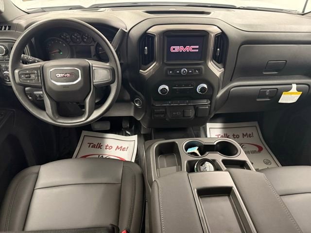 2025 GMC Sierra 3500HD Pro - Photo 16