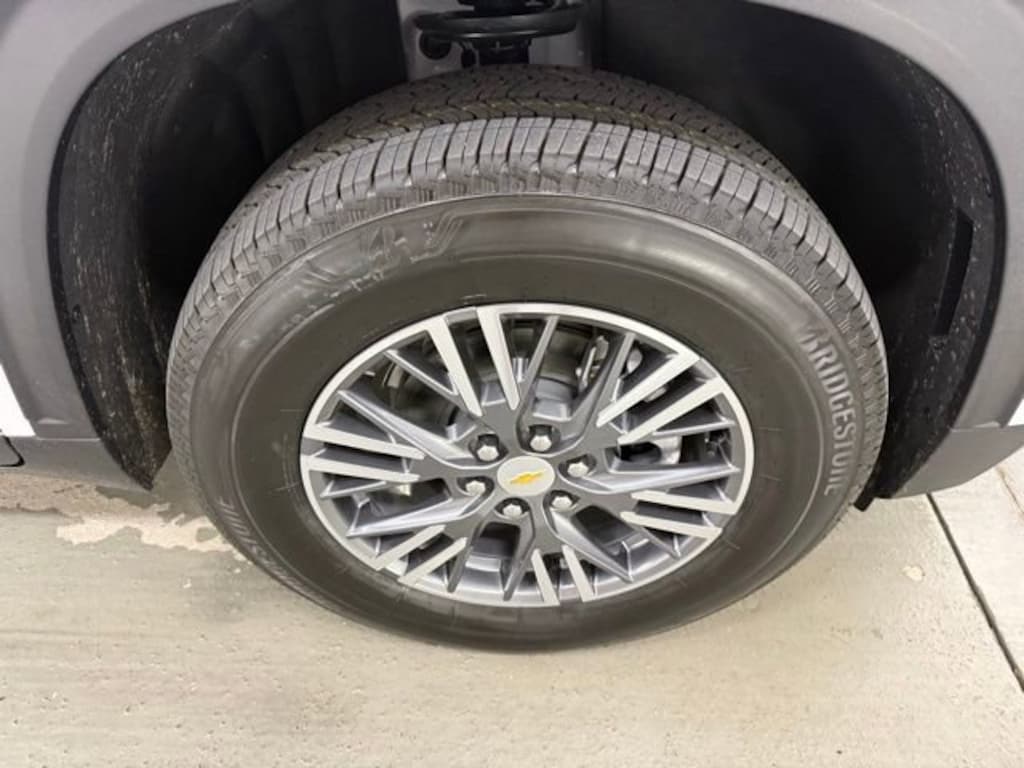 New 2026 Chevrolet Traverse LT SUV