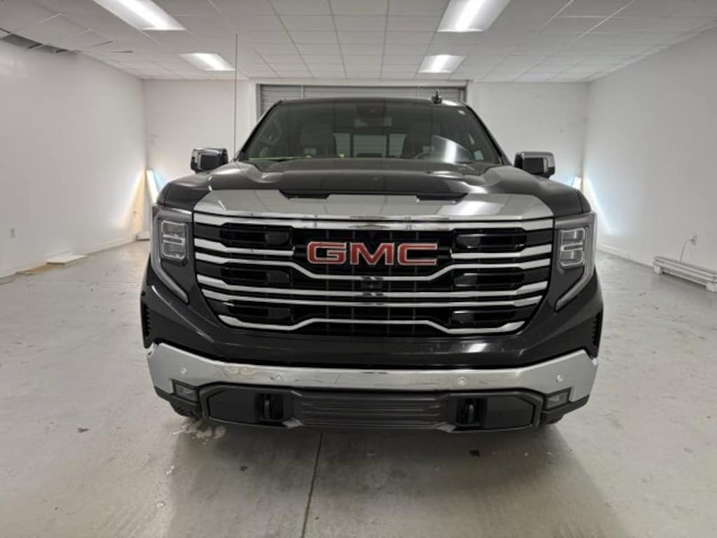 Certified 2025 GMC Sierra 1500 SLT Truck Crew Cab