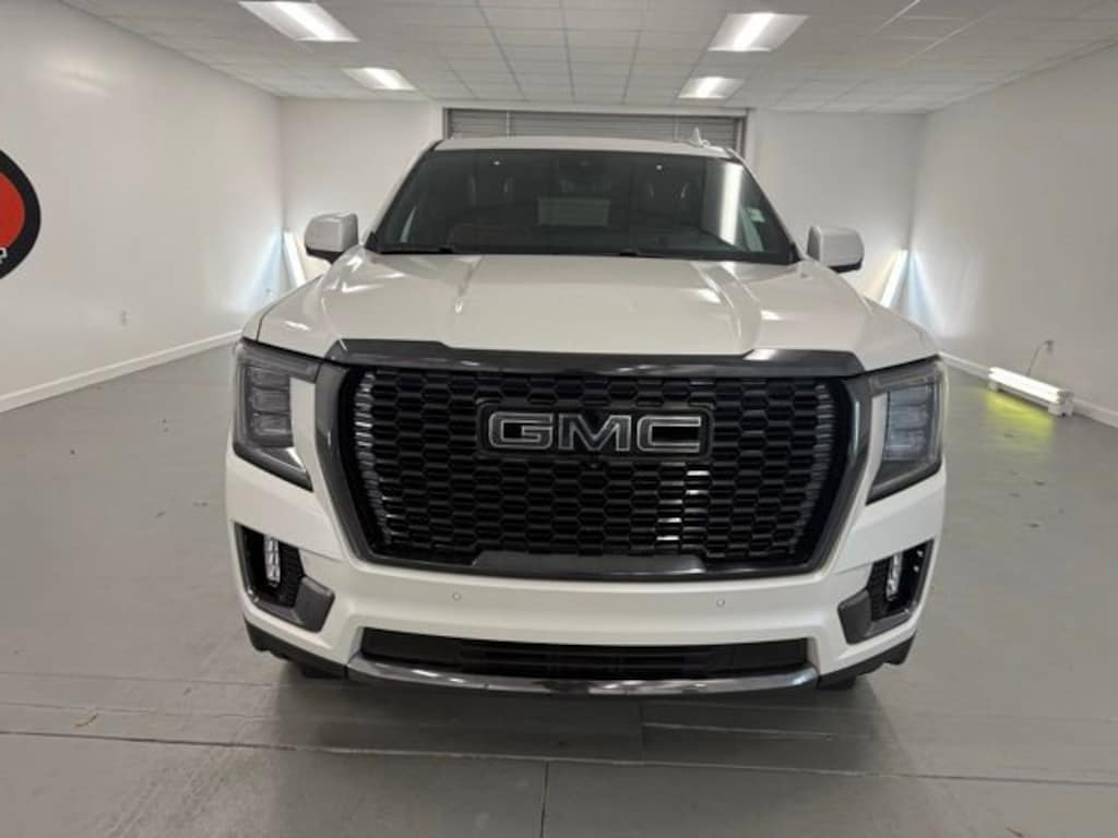 Used 2024 GMC Yukon XL Denali Ultimate SUV