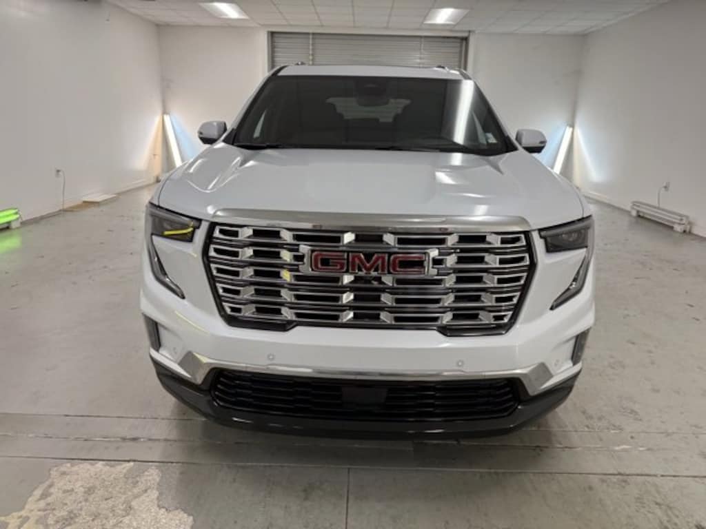 New 2026 GMC Acadia Denali SUV
