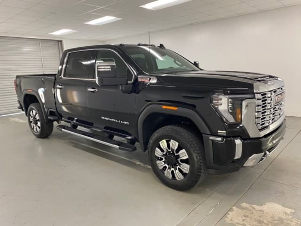 New 2025 GMC Sierra 2500 HD Denali Truck