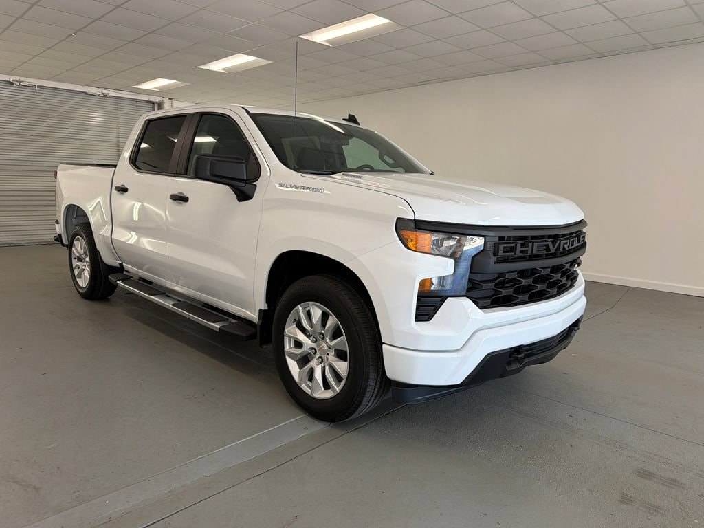 New 2026 Chevrolet Silverado 1500 Custom Truck