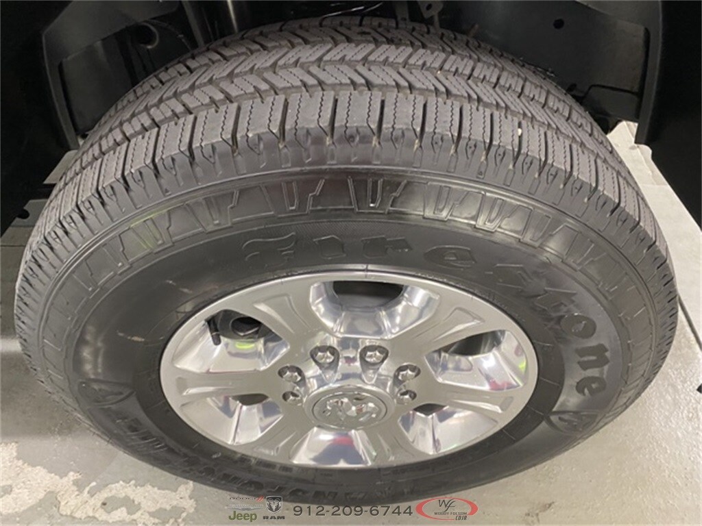 2025 Ram 2500 Big Horn photo 4