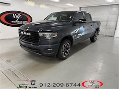 2025 Ram 1500 LARAMIE CREW CAB 4X4 5'7 BOX Pickup