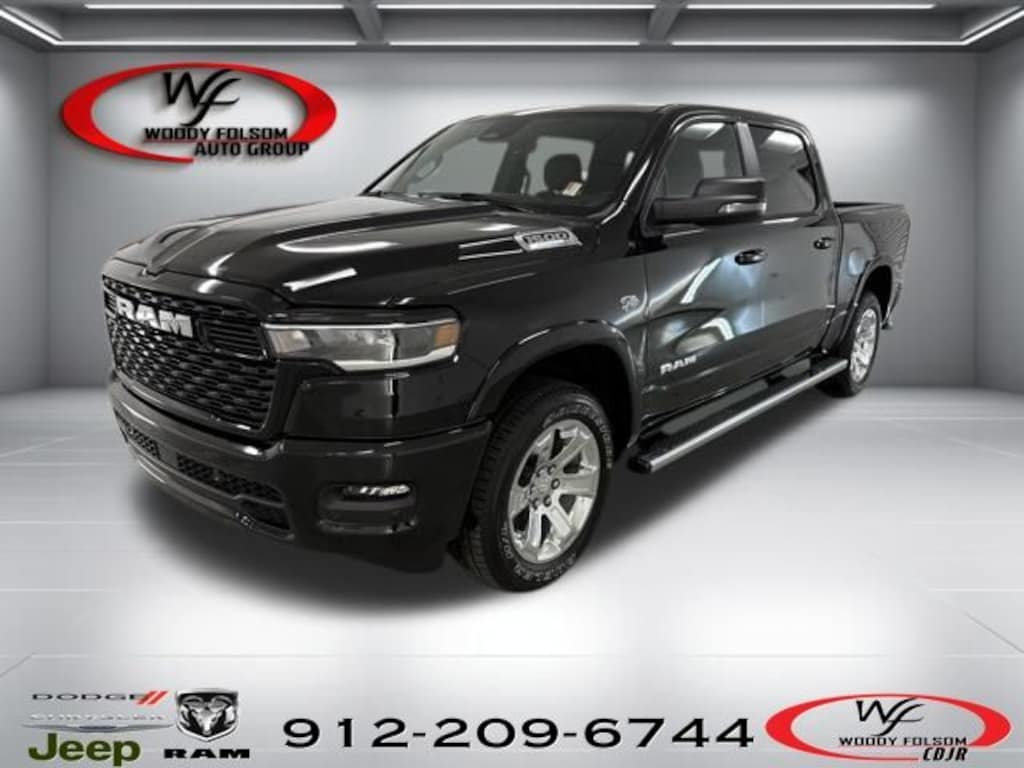 New 2026 Ram 1500 BIG HORN CREW CAB 4X4 5'7 BOX Pickup