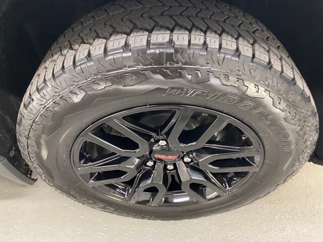 2024 Gmc Sierra 1500 Elevation photo 4
