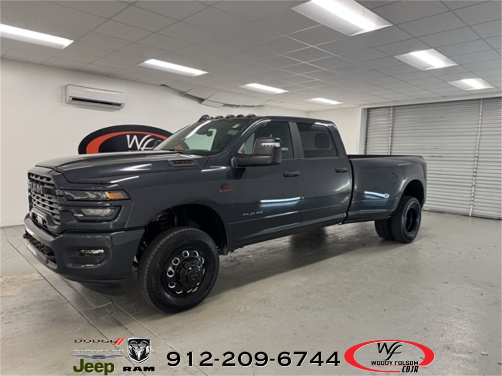 2026 RAM Ram 3500 Pickup Big Horn's photo