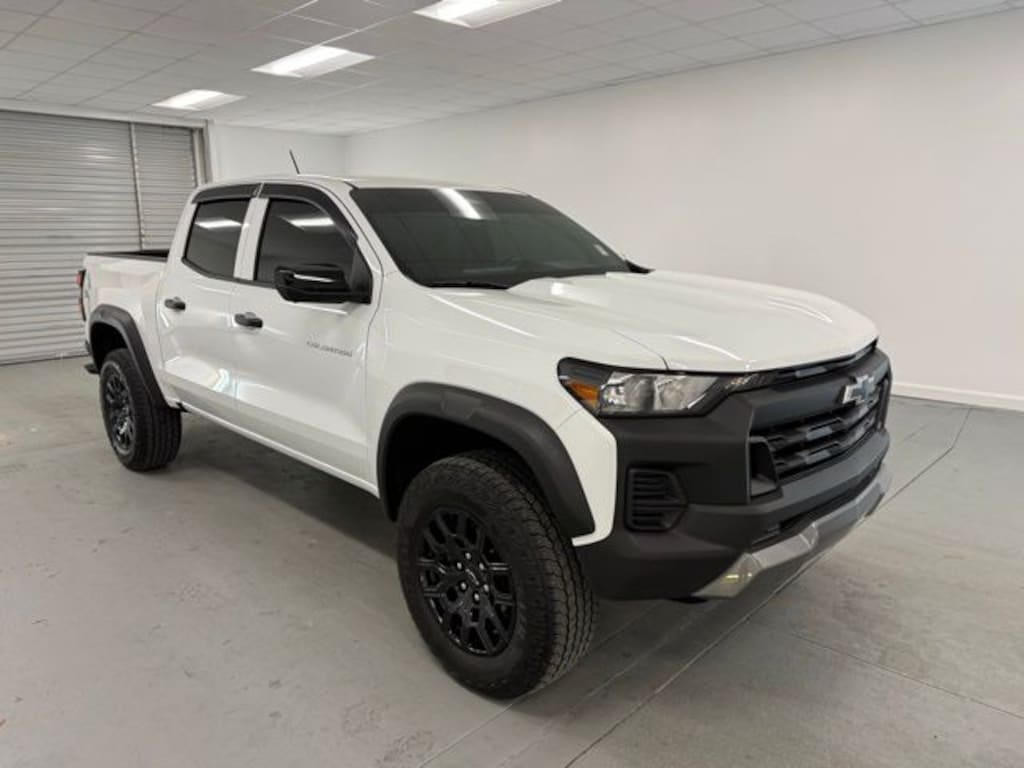 Used 2024 Chevrolet Colorado Trail Boss Truck Crew Cab