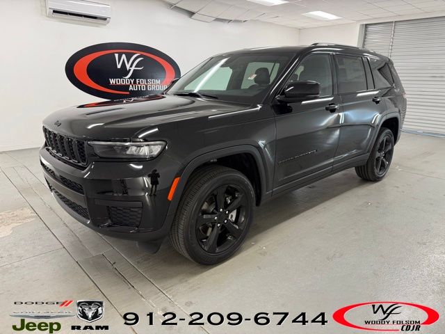 2025 Jeep Grand Cherokee L Altitude's photo