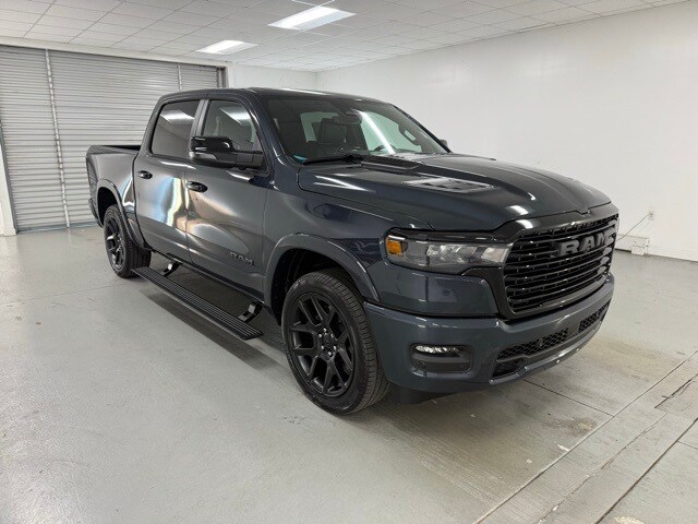 2026 Ram 1500 Laramie photo 3