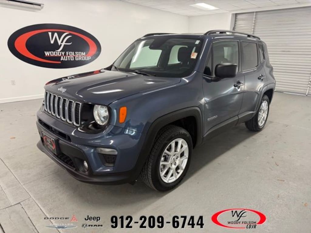 Used 2022 Jeep Renegade Latitude SUV