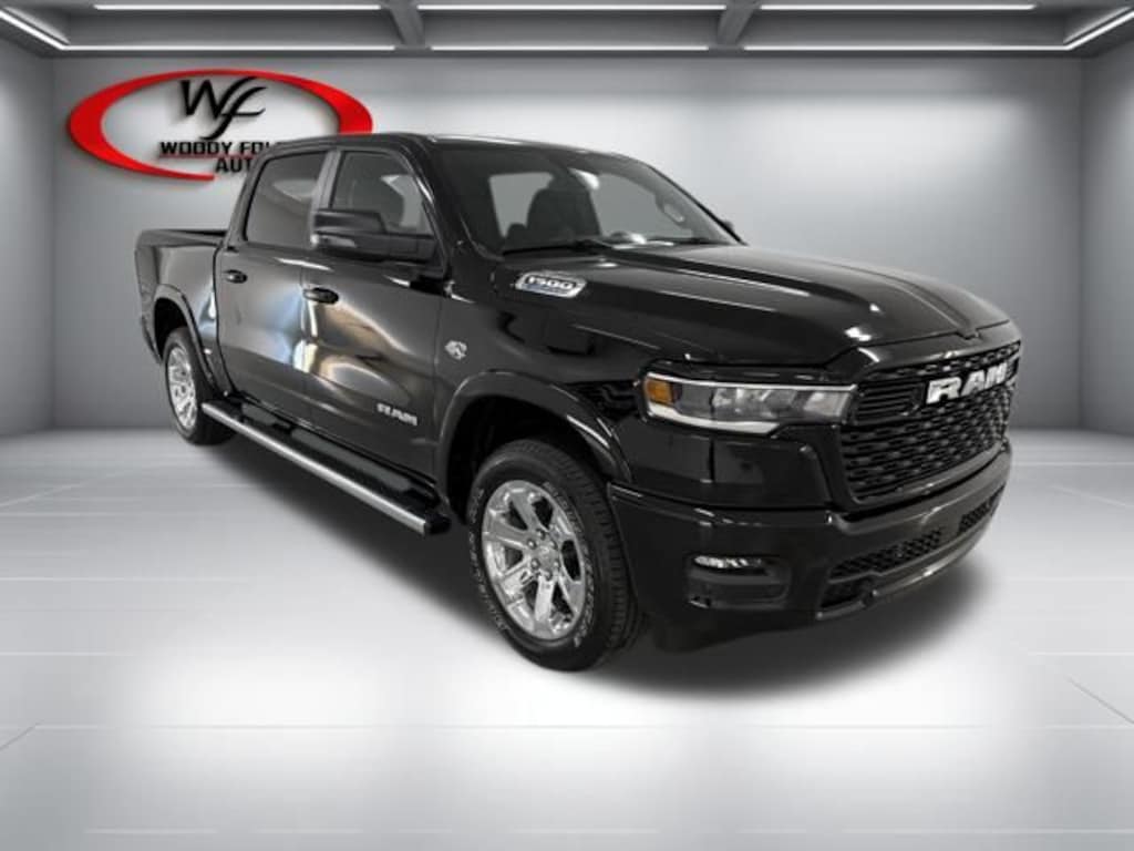 New 2026 Ram 1500 BIG HORN CREW CAB 4X4 5'7 BOX Pickup
