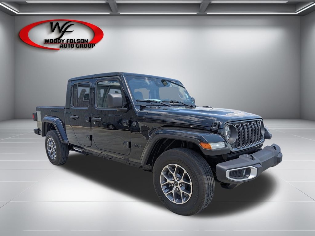 Used 2024 Jeep Gladiator Sport S Truck Crew Cab