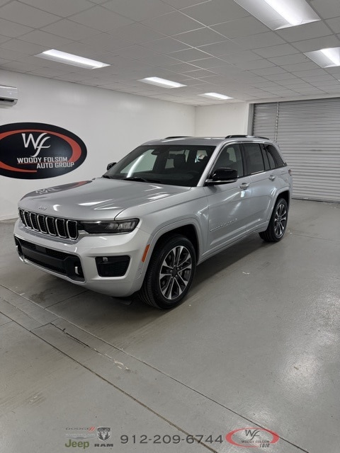 2025 Jeep Grand Cherokee Overland's photo