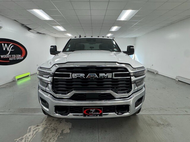 2026 Ram 5500 Tradesman photo 2