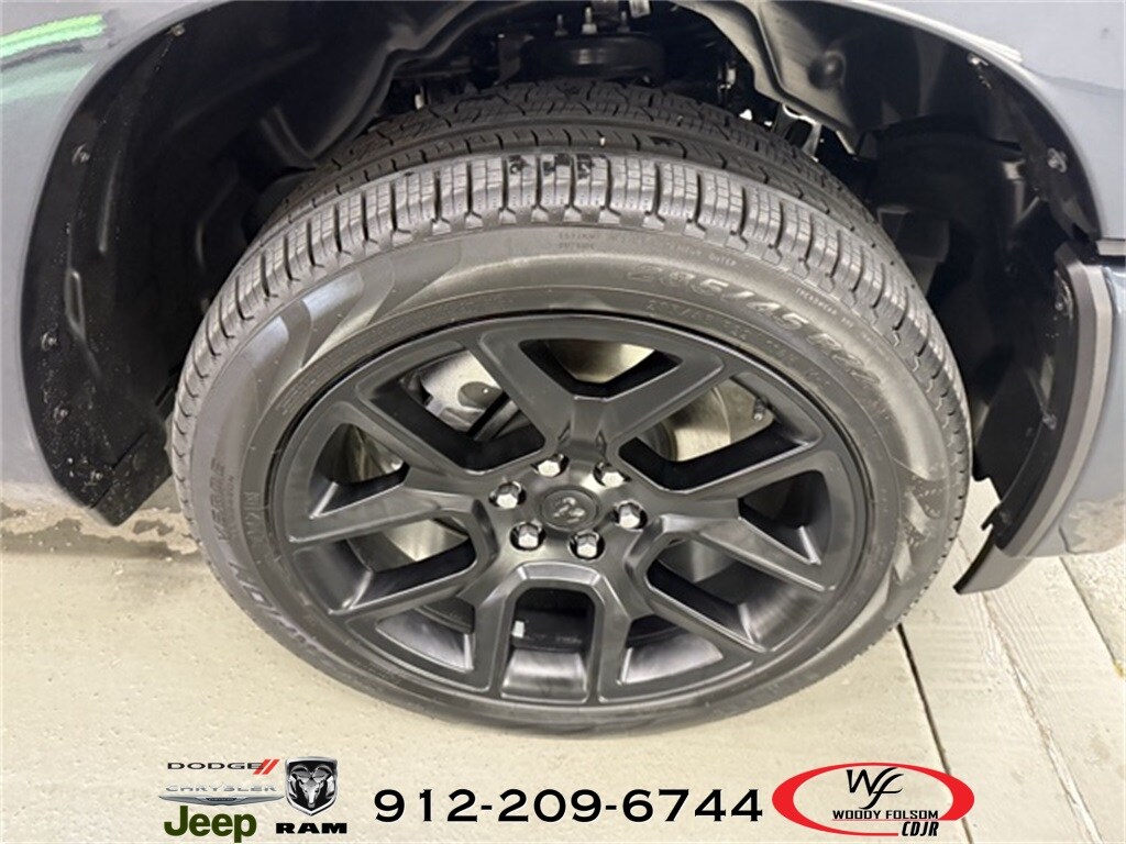 2026 Ram 1500 Laramie photo 2