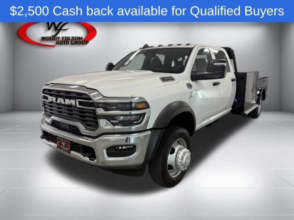 New 2026 Ram 5500 TRADESMAN CHASSIS CREW CAB 4X4 84' CA Pickup