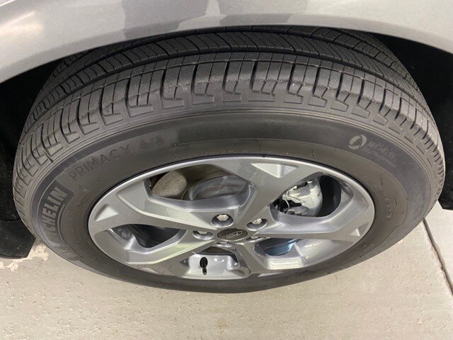 2024 Ford Escape ST-Line photo 3