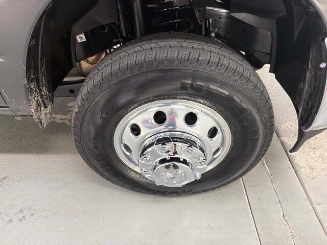 2026 Ram 3500 Tradesman photo 4