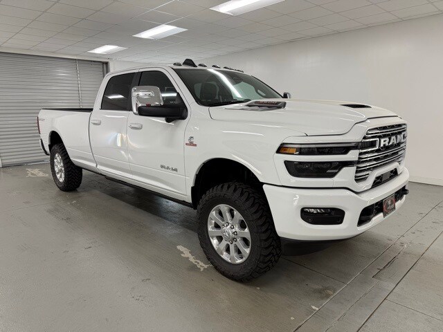 2026 Ram 3500 Laramie photo 2