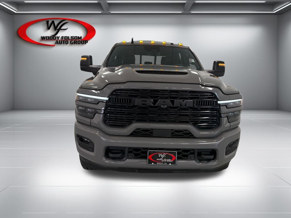 New 2026 Ram 3500 LARAMIE CREW CAB 4X4 8' BOX Pickup