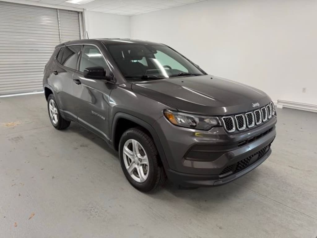Used 2024 Jeep Compass Sport SUV