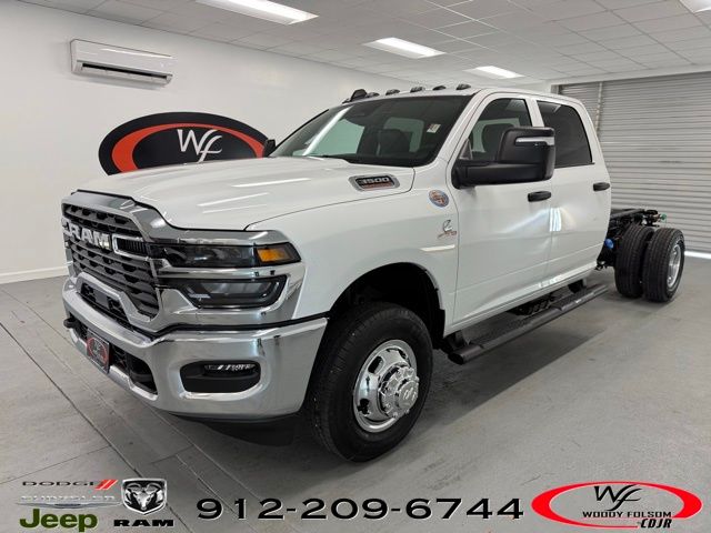 2026 RAM Ram 3500 Chassis Cab Tradesman's photo