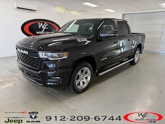 2026 Ram 1500 BIG HORN CREW CAB 4X4 5'7 BOX Pickup