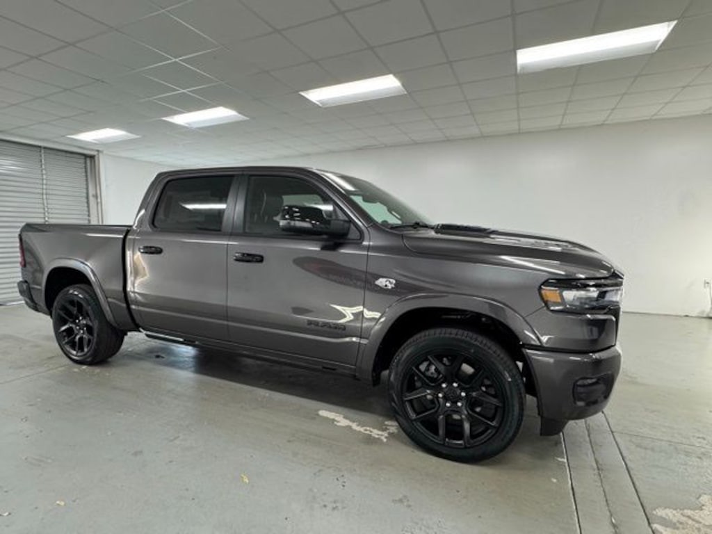 New 2026 Ram 1500 LARAMIE CREW CAB 4X4 5'7 BOX Pickup