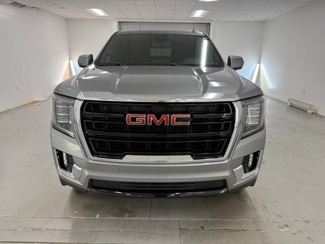 2023 Gmc Yukon XL SLE photo 2