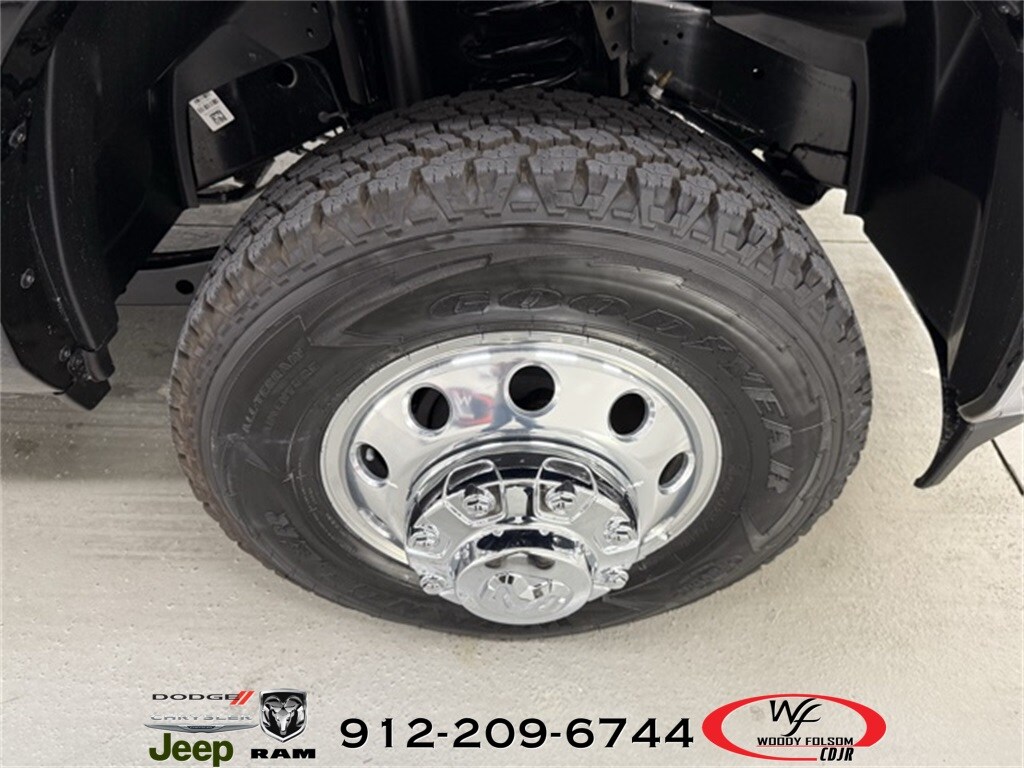 2026 Ram 3500 Limited Longhorn photo 4