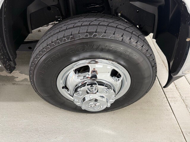 2024 Ram 3500 Tradesman photo 4