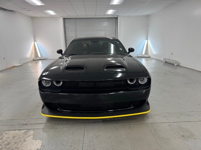 2023 Dodge Challenger SRT8 Hellcat Widebody photo 2