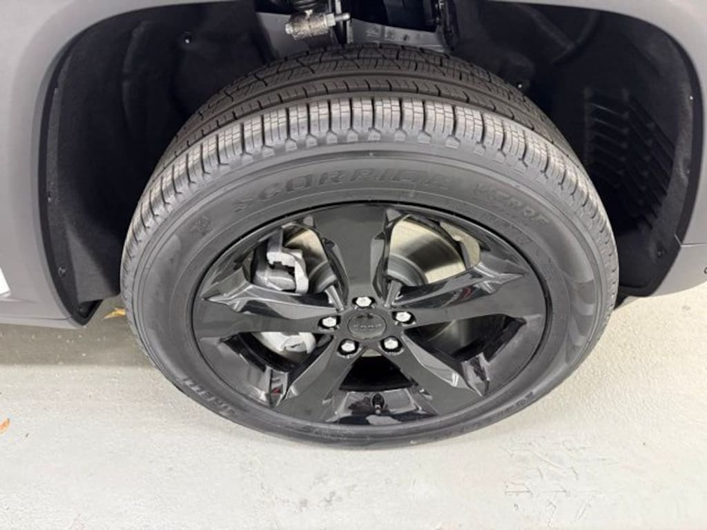 New 2025 Jeep Grand Cherokee L LIMITED 4X2 Sport Utility