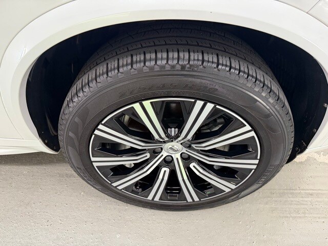 2024 Volvo XC90 Core photo 4