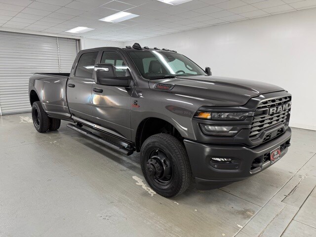 2026 Ram 3500 Tradesman photo 3