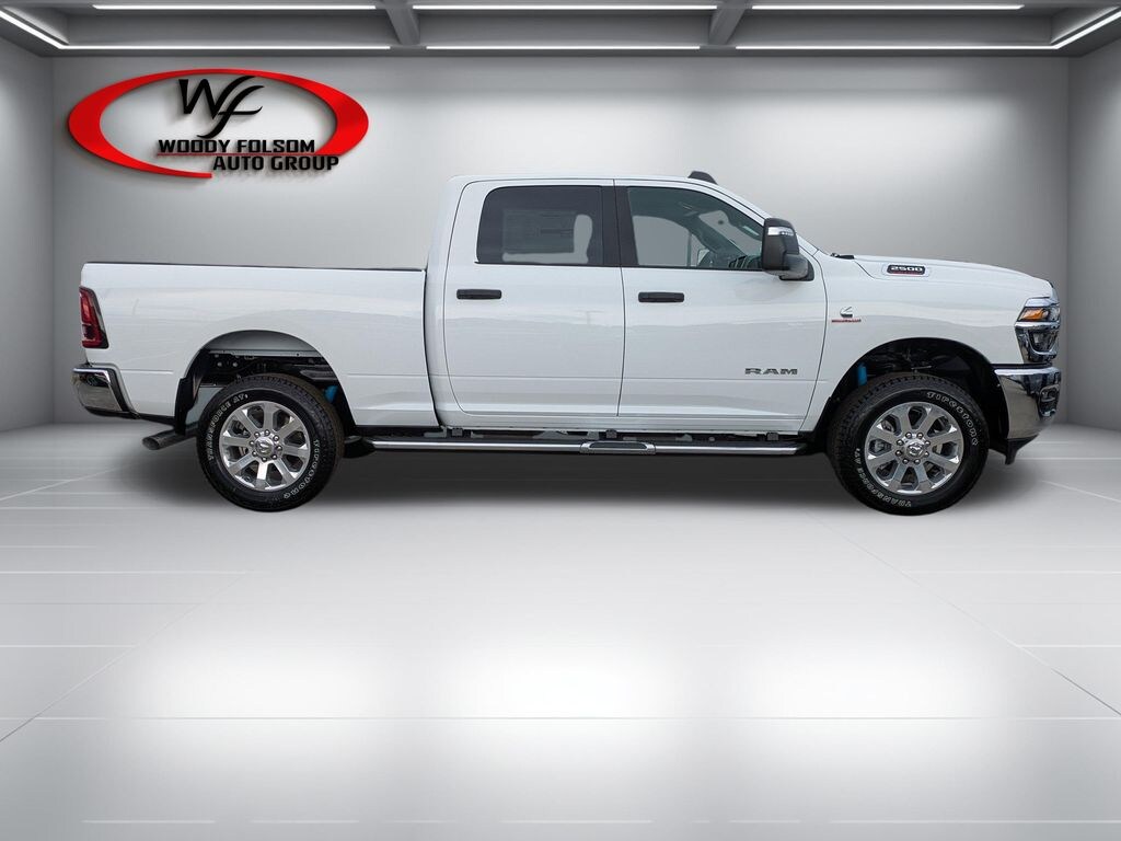 New 2026 Ram 2500 BIG HORN CREW CAB 4X4 6'4 BOX Pickup