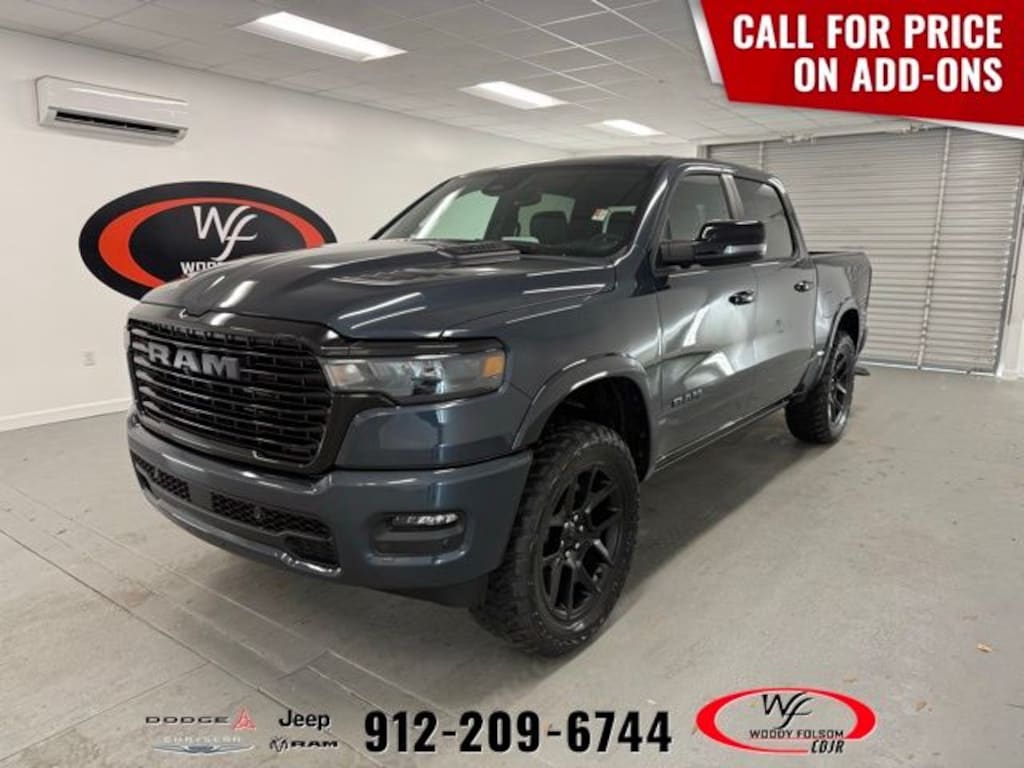 New 2026 Ram 1500 LARAMIE CREW CAB 4X4 5'7 BOX Pickup