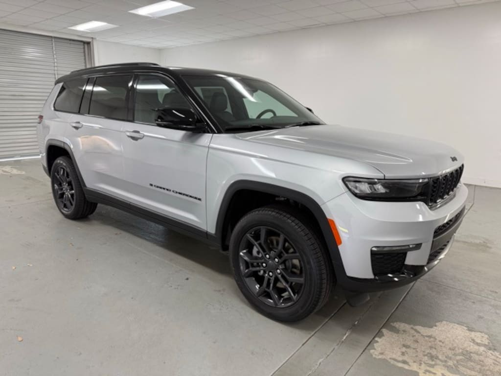 New 2025 Jeep Grand Cherokee L LIMITED 4X4 Sport Utility