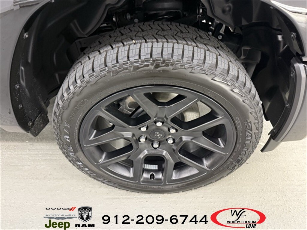 2026 Ram 1500 Laramie photo 2