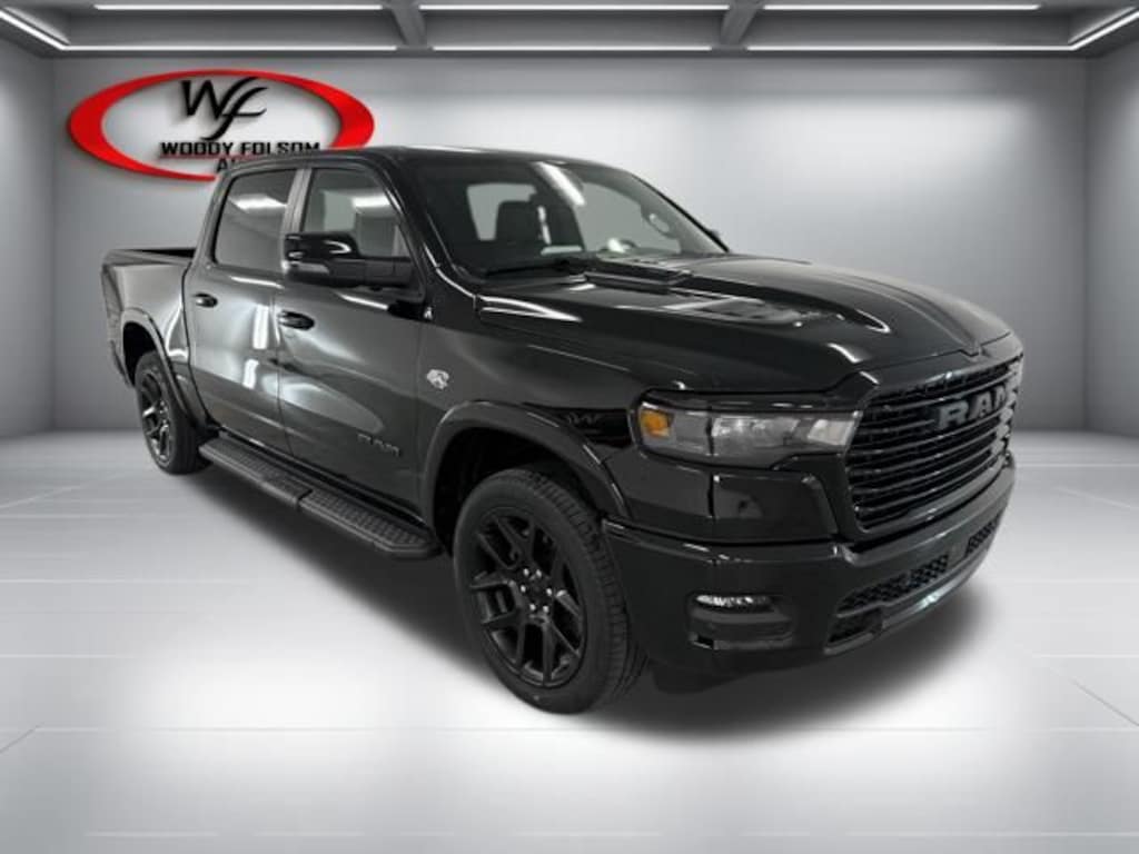 New 2026 Ram 1500 LARAMIE CREW CAB 4X4 5'7 BOX Pickup