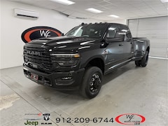 2026 Ram 3500 LARAMIE CREW CAB 4X4 8' BOX Pickup